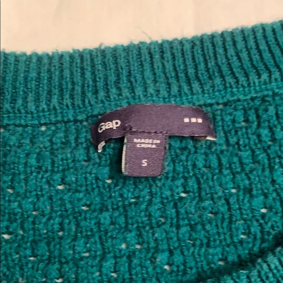 Gap Sweater - Picture 3 of 3